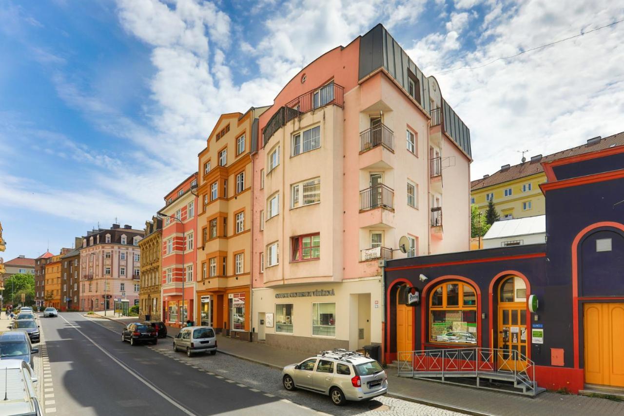Apartment Carla Karlovy Vary Exterior foto